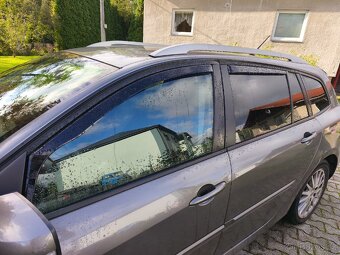 Renault Laguna III combi - 11