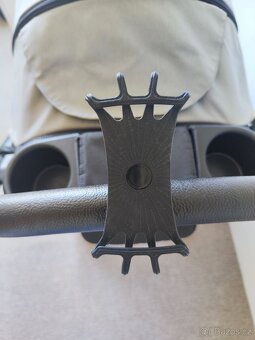 Kočárek s příslušenstvím - 11