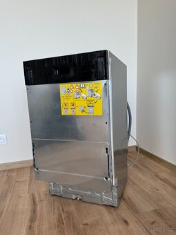 Úzká vestavná myčka Electrolux EES42210L – 45 cm, plně funkč - 11