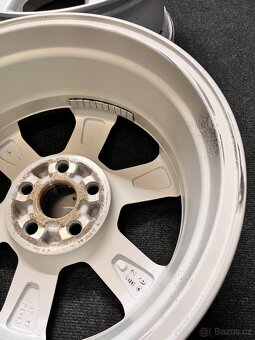 5x114,3 R17 Toyota RAV4 3.Generace 2010 TOP STAV - 11
