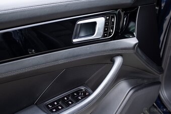 Porsche Panamera 4 E-Hybrid 4x4 A/T - 11