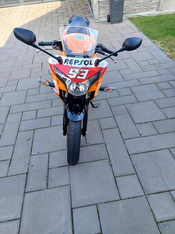 Honda cbr 125 repsol - 11