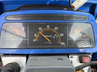 ISEKI TH4330 4x4 - 11