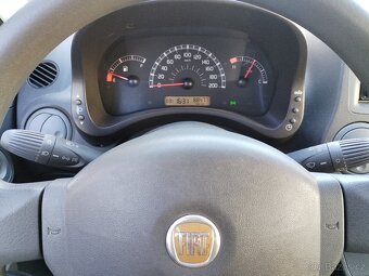 FIAT PANDA 1.1 2009 najeto 88 000km - 11
