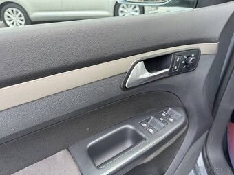 Volkswagen Touran 1.9T Di 77kw 7míst - 11