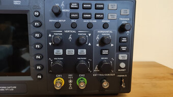 Osciloskop Hantek DSO2D15 150MHz s generátorem 25MHz NOVÝ - 11