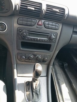 Mercedes Benz C200 W203 náhradní díly - 11