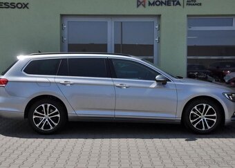 Volkswagen Passat 2.0TDi COMFORTLINE NAVI ČR 1M - 11