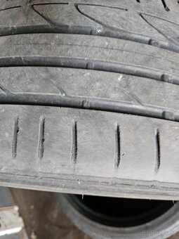 235/40R19 96W  Bridgestone Potenza  S001 - 11