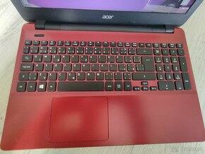 Jako nový - Acer E5-511 - 11