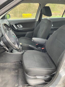 Škoda Fabia 2 combi, 1.4 16v, Nová TK - 11