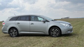 Toyota Avensis 1.8 VVTi benzín, 108kW, Combi, 2010 - 11