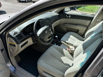 Hyundai Sonata NF 2007, 2.0i 106Kw, manuál - 11