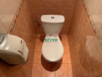 Prodej, bytový dům s restaurací, Chomutov, ul. Příční - 11
