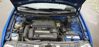 VW Golf 4 1.4 - 11