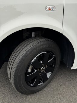 Volkswagen T5.1 Multivan 103kw DSG 2x šoupačky - 11