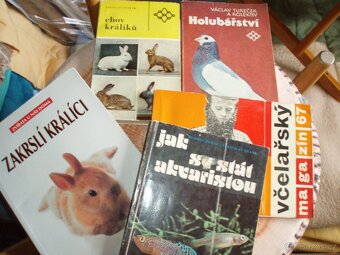 knihy pro chovatele-králíci,holuby,ryby,papoušci,psi,kočky - 11