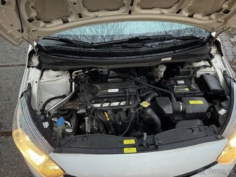 HYUNDAI I20 1,2 62KW,ROK 2013,NAJ 180TKM,KLIMA,DOHODA - 11