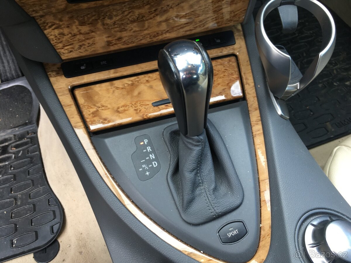BMW 645 Ci - 12