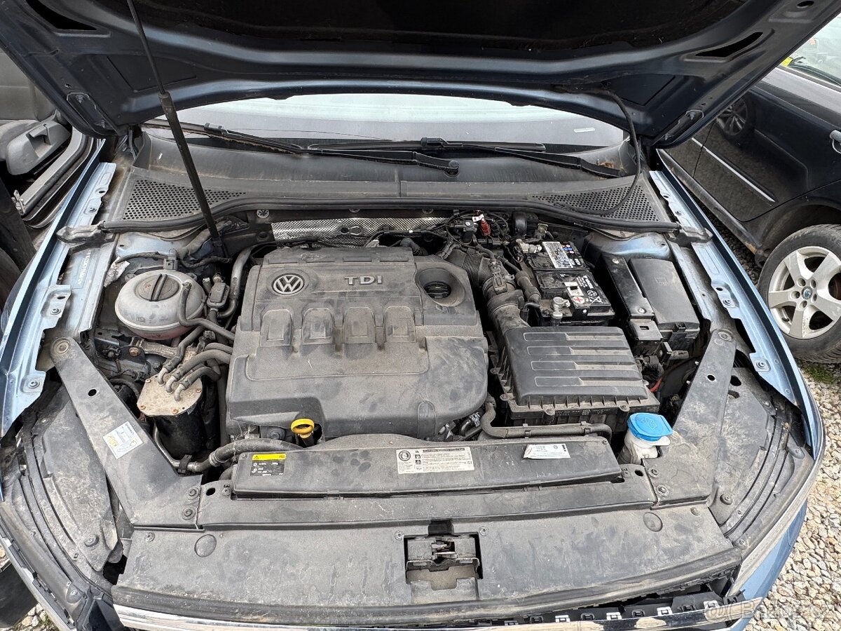 Volkswagen passat B8 1.6 TDi díly - 12