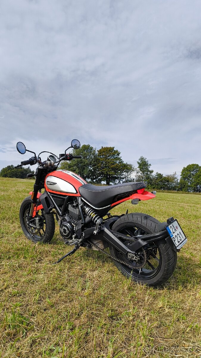 Ducati Scrambler Icon 800 2021 - 12