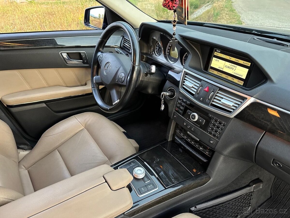 Mercedes Benz E 350 cdi w212 - 12