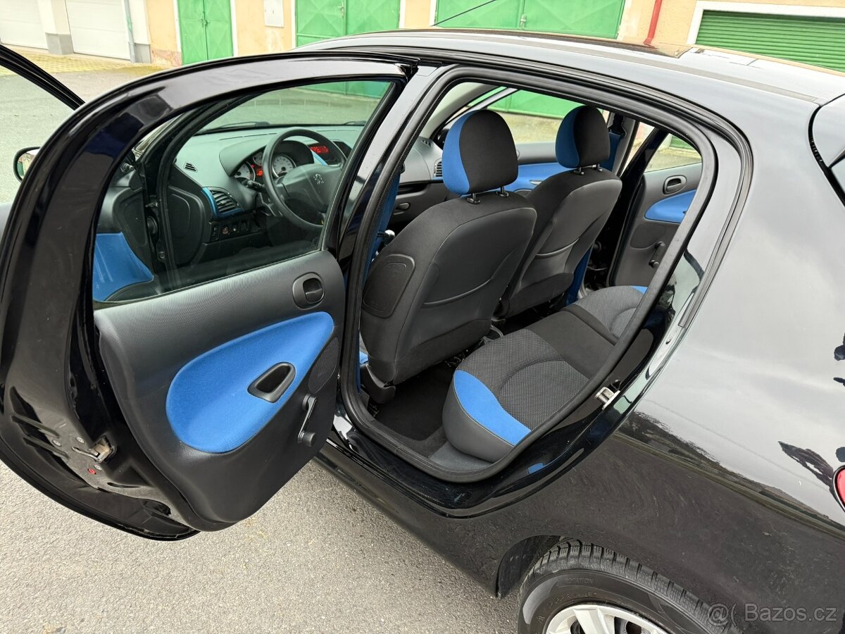 Peugeot 206+ - 12