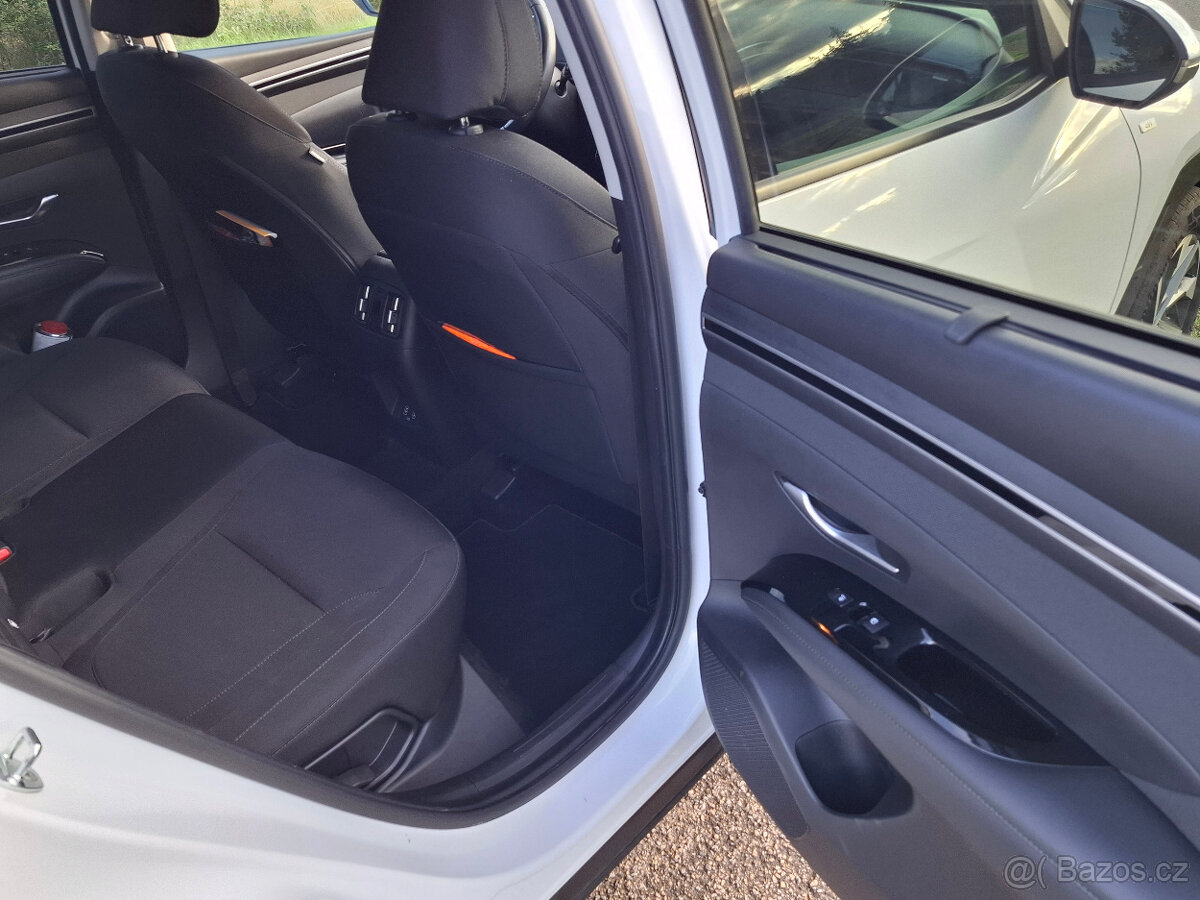 Hyundai Tucson 1.6 T-GDI 132kW 4x4 DCT Style MHEV ČR - 12