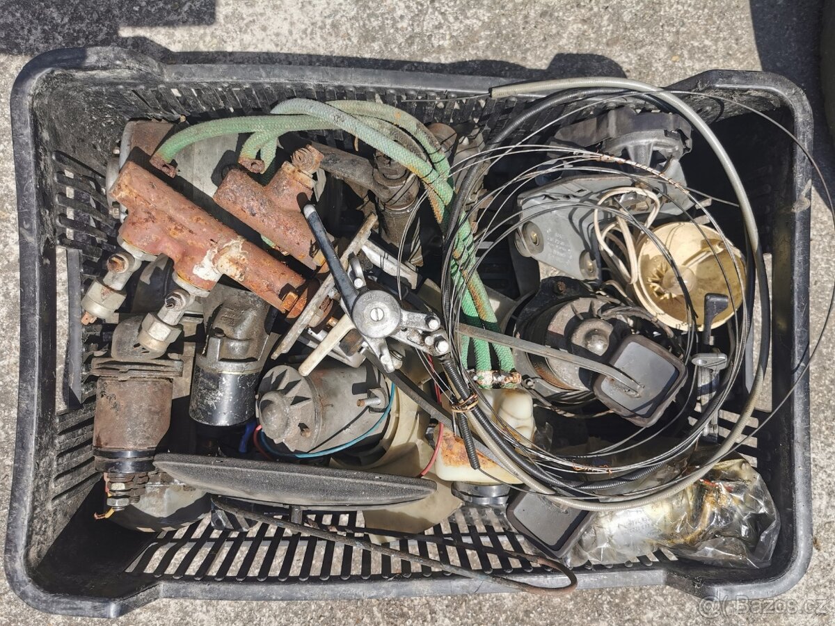 Díly ŠKODA 100 a 120 - 12