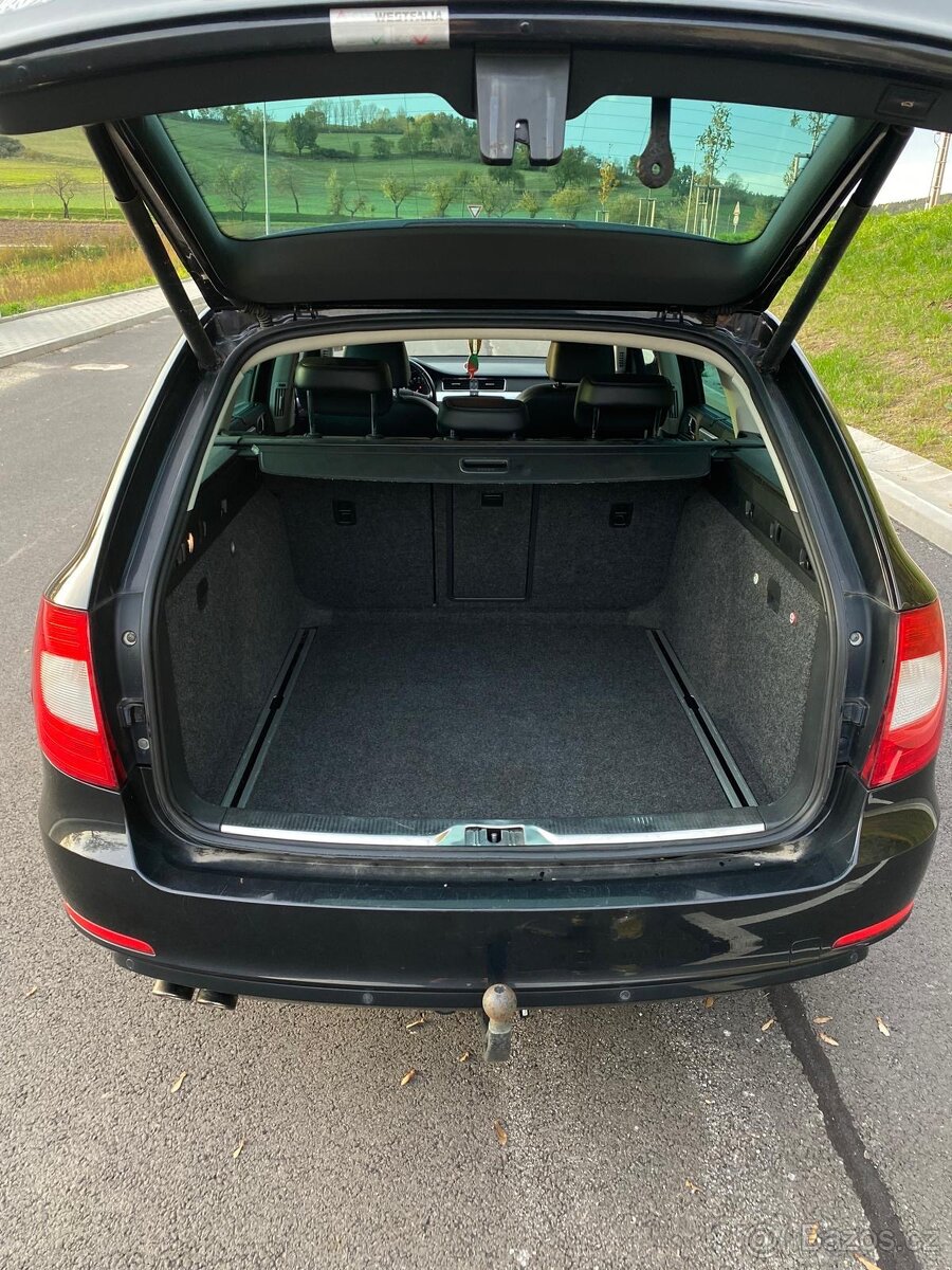 Škoda Superb combi - 12
