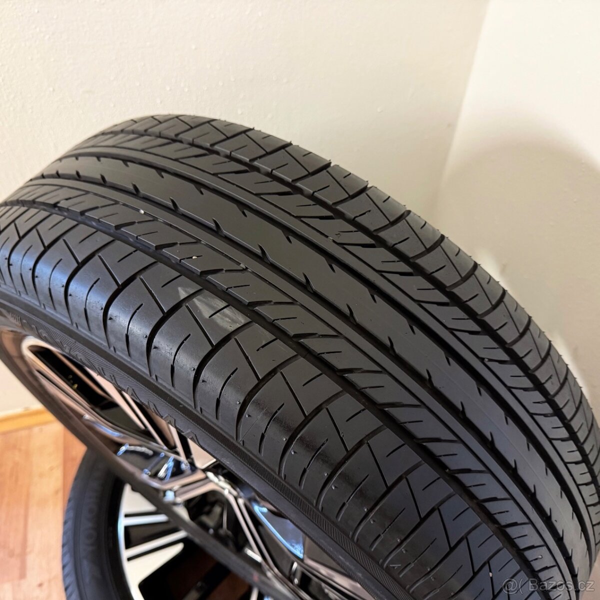 MITSUBISHI ECLIPSE/ASX 5x114,3 R18 ET38+LETNÍ 225/55R18 7,5m - 12