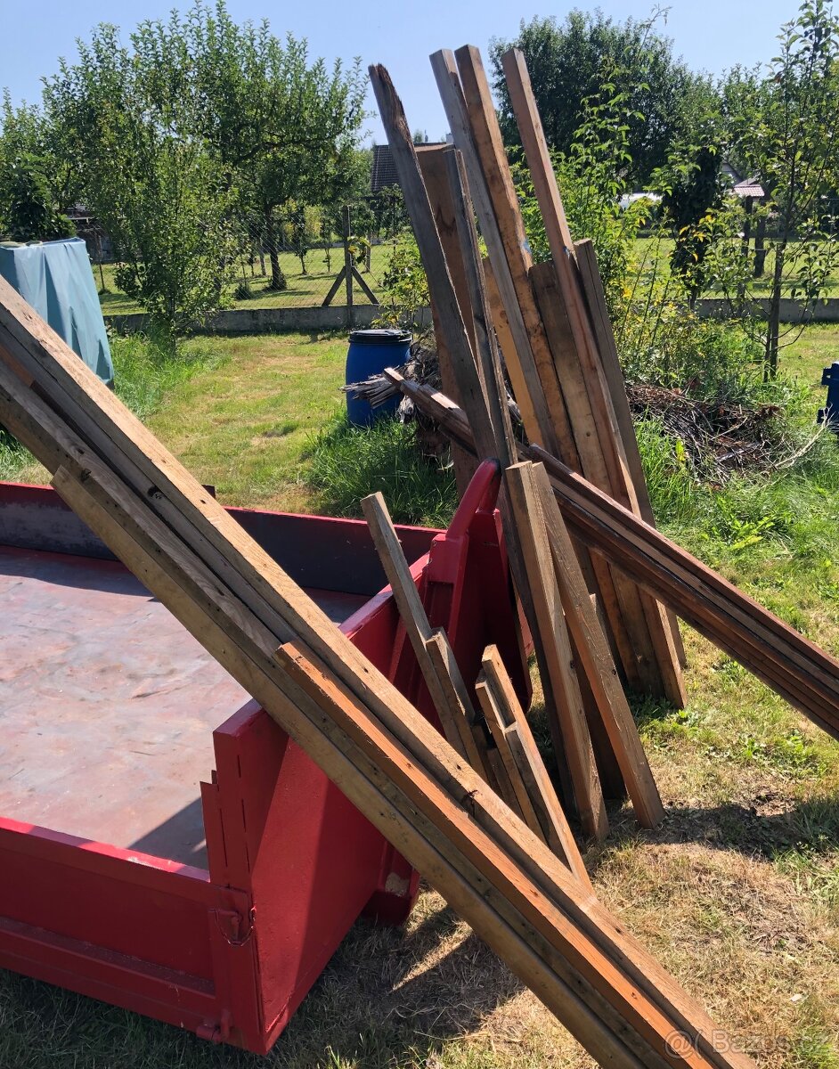 Dřevo, prkna, fošny, latě - 12