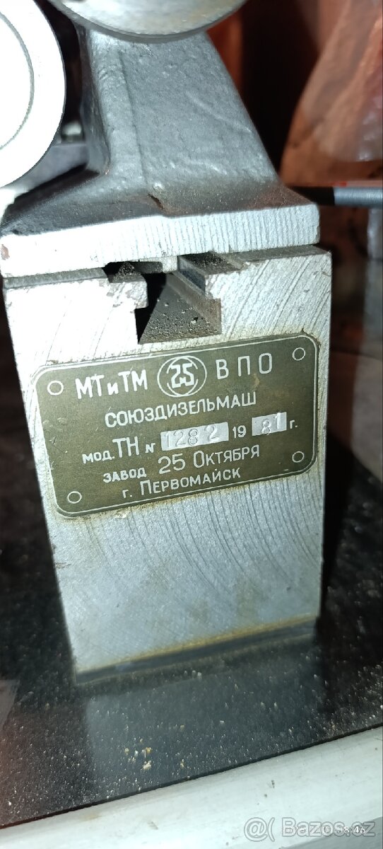 Sovětský soustruh TN - 12