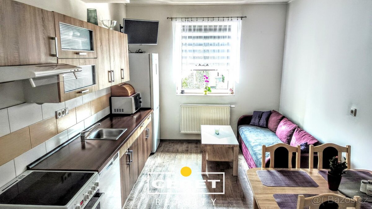 Prodej domu se zahradou s více byty v Žatci - 12