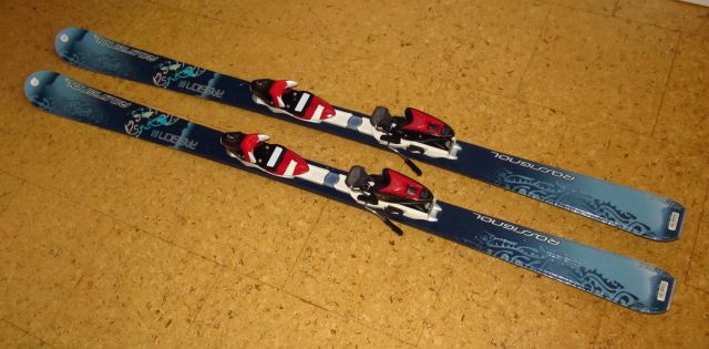 Dámský lyžařský set zn. Rossignol - Lyže-Lyžáky-Hůlky-Obal - 12