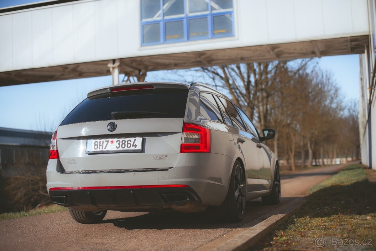 Škoda Octavia 3RS TSI - 12