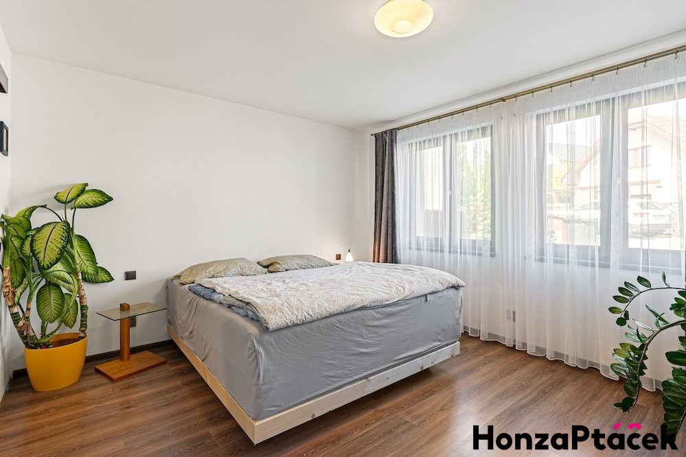 Prodej, rodinný dům Černé Voděrady, pozemek 1055m2 - 12