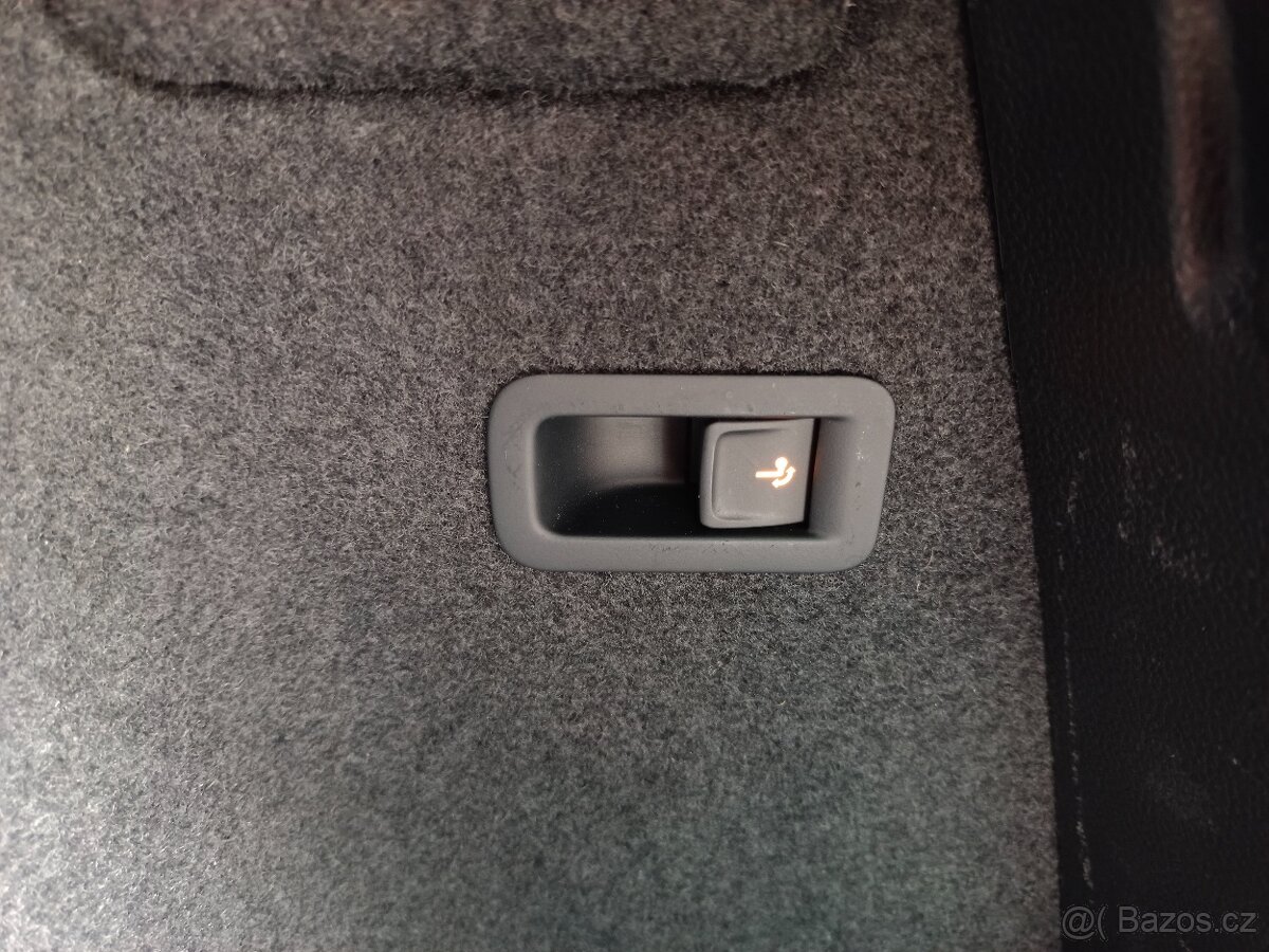 Škoda Karoq 1.5TSI 110kW DSG ACC Tažné - záruka Autodraft - 12