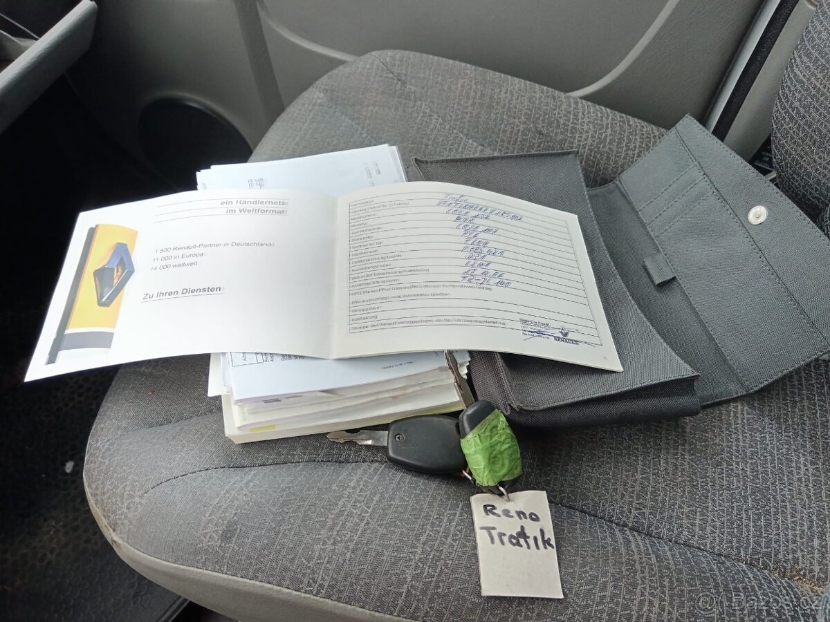 Renault Trafic L2H1 2.0 dCi -115 - 12