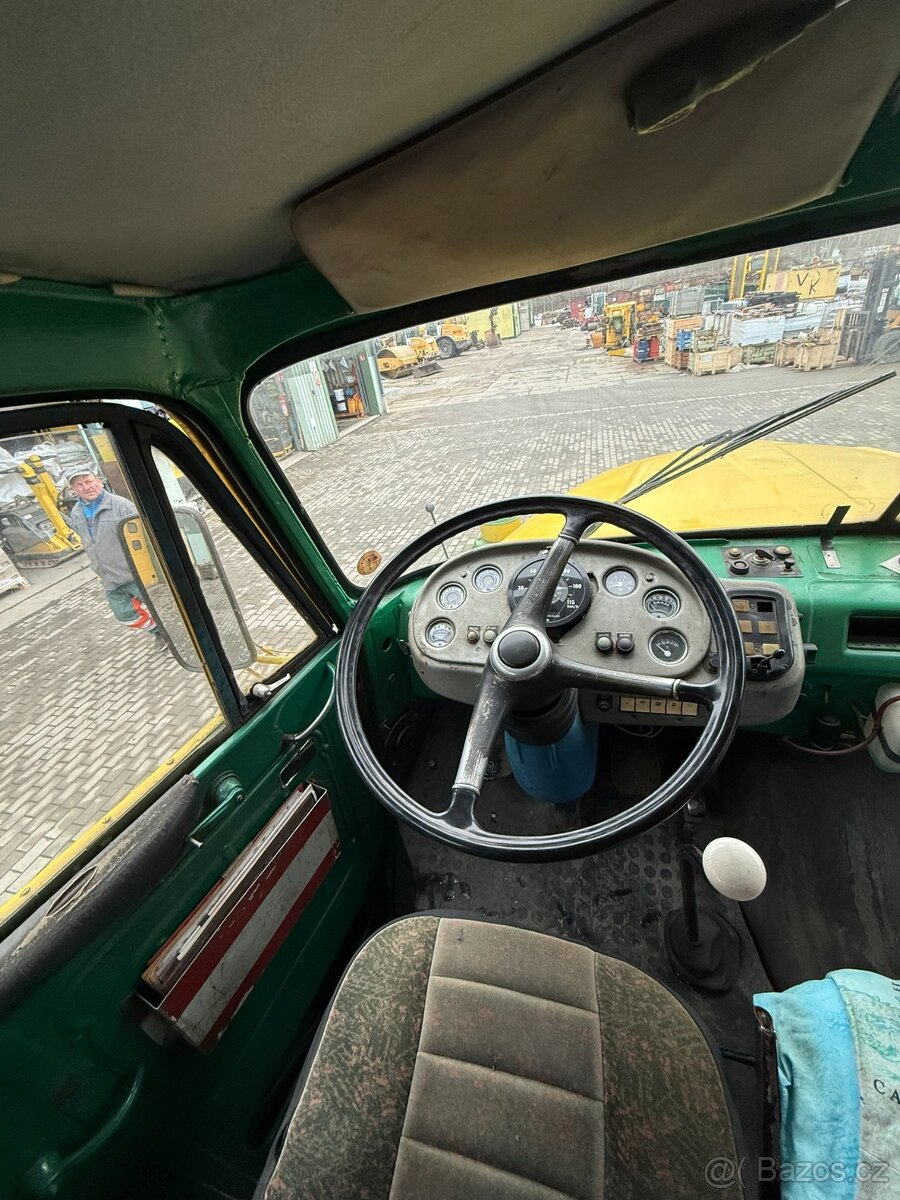 TATRA 148 AUTOJEŘÁB - 12