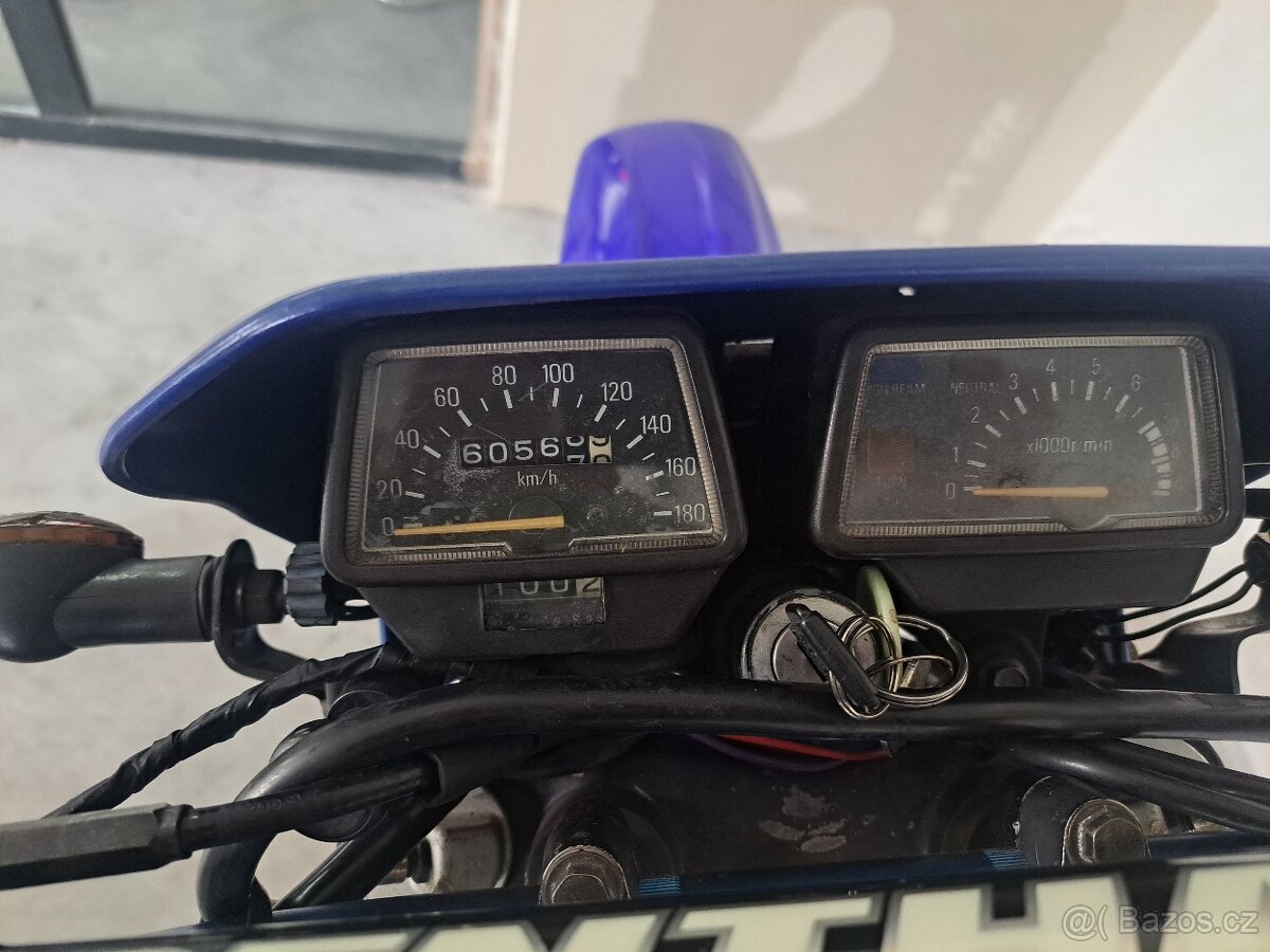Yamaha XT 500 - 12
