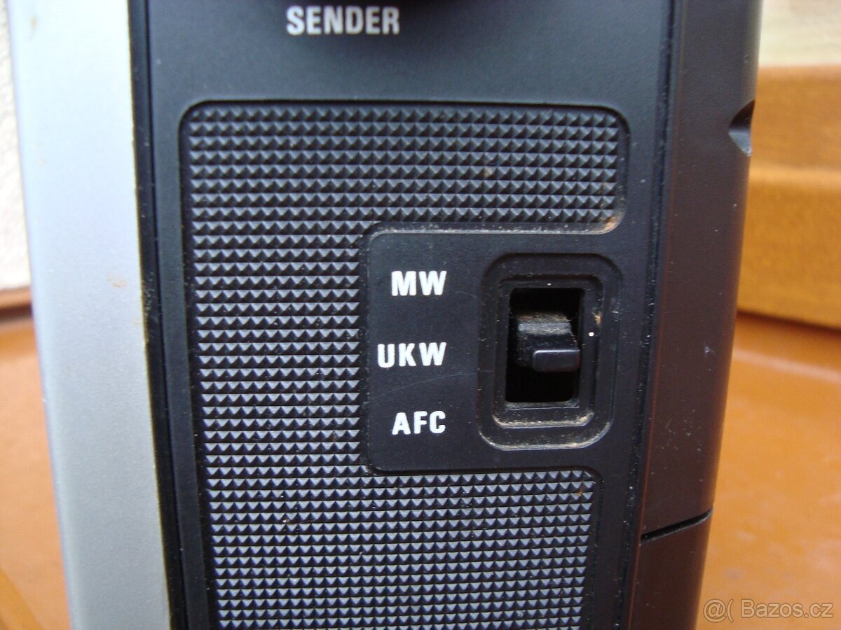 Radiomagnetofon Sanwa - 12