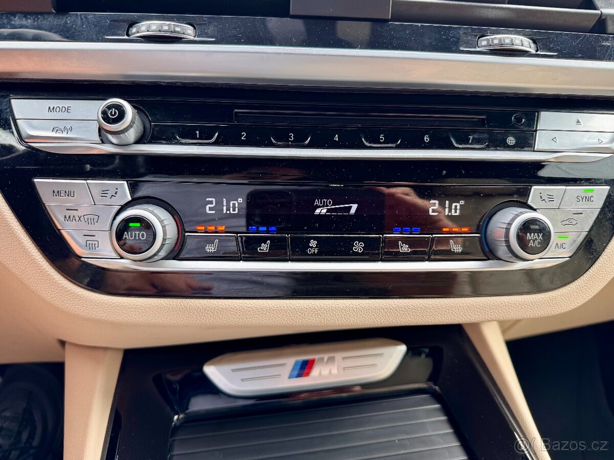 BMW M40d G01 240kW koup. ČR 1.majitel - 12