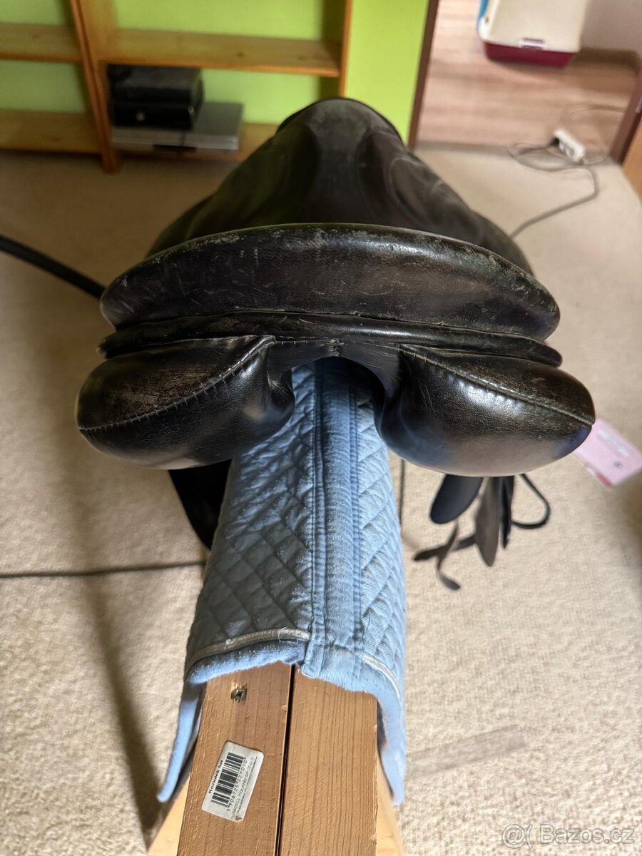 Sedla 1x drezurní,1x všestranné,1x kentaur- velmi levně - 12