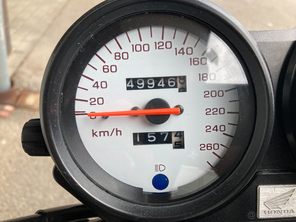 Honda Hornet 600 2001 - 12