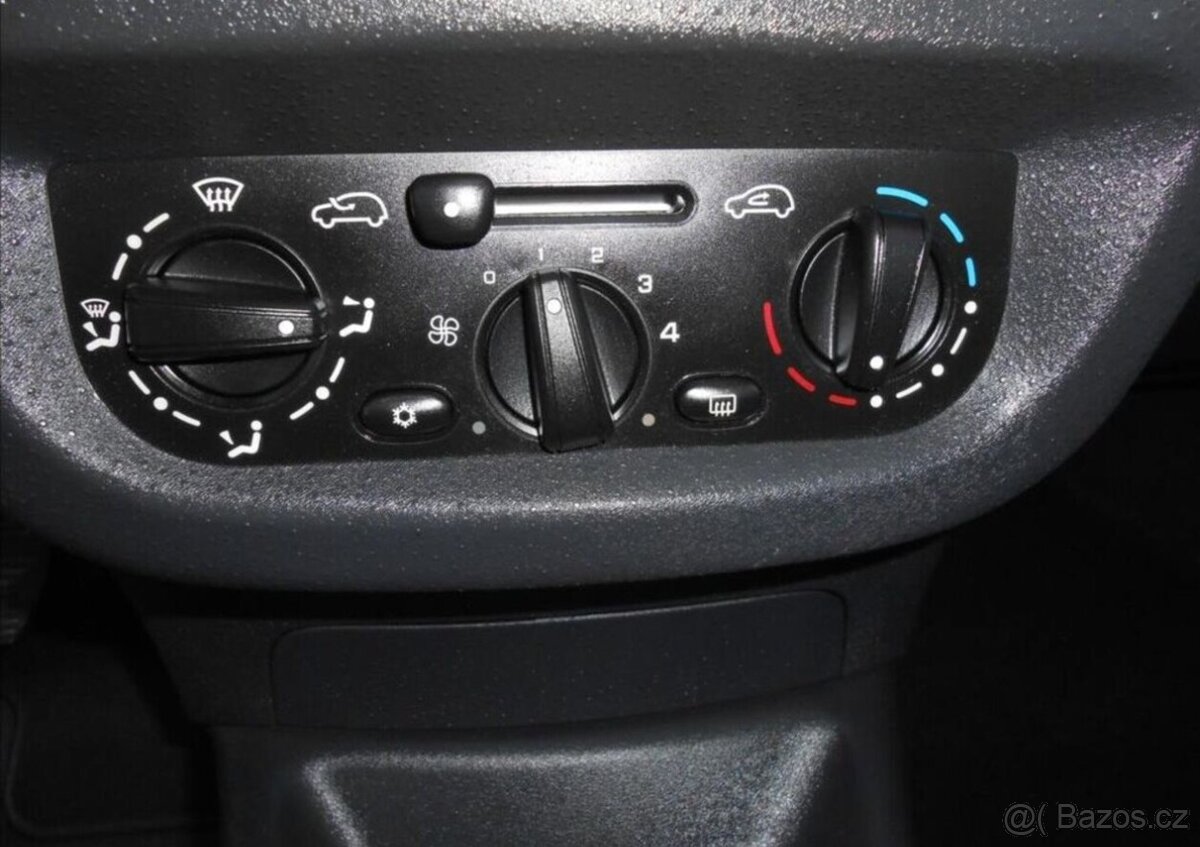 Citroën C3 1,1 44 kW KLIMA Serviska benzín - 12