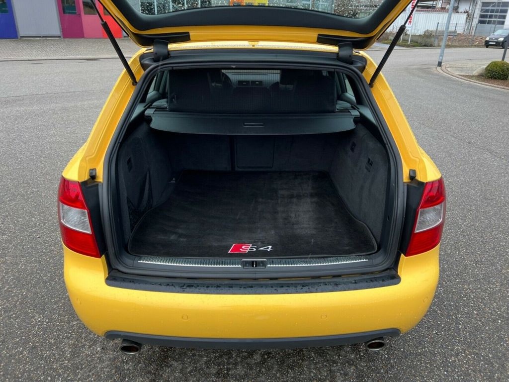 Audi S4 avant B6 manuál - 12