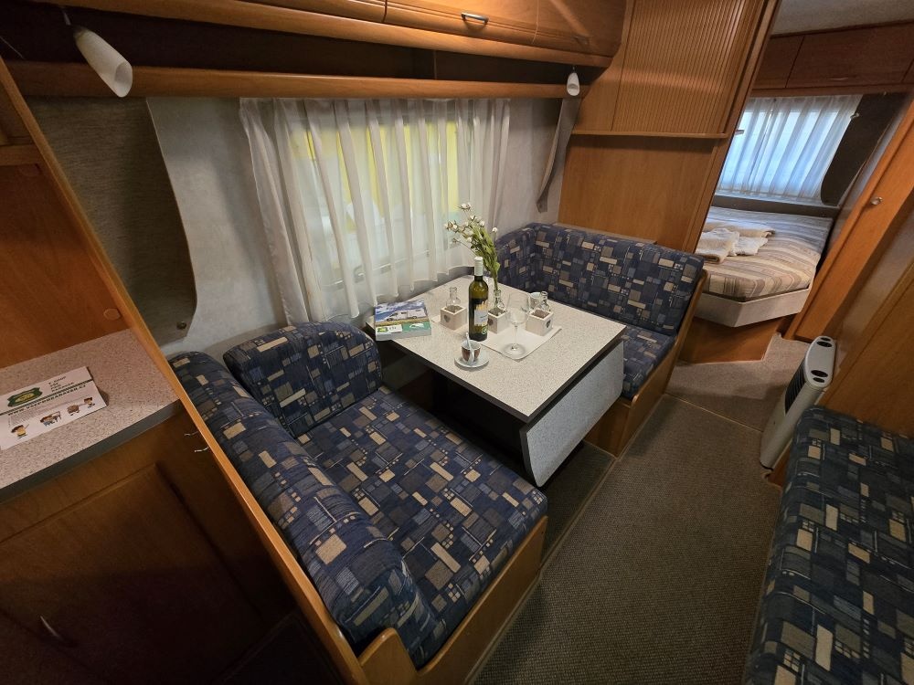 Obytný přívěs-karavan WILK 530 MS, 2004, mover + DO - 12