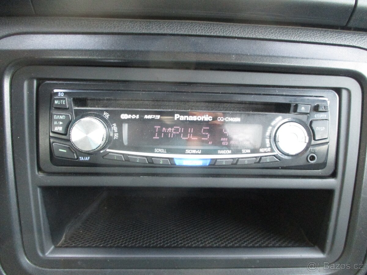 Škoda Fabia 1.2 HTP ČR 1.MAJ. - 12