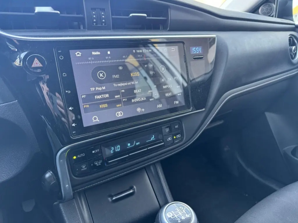 Toyota Auris, COMBI 1.6i 97kW - 12